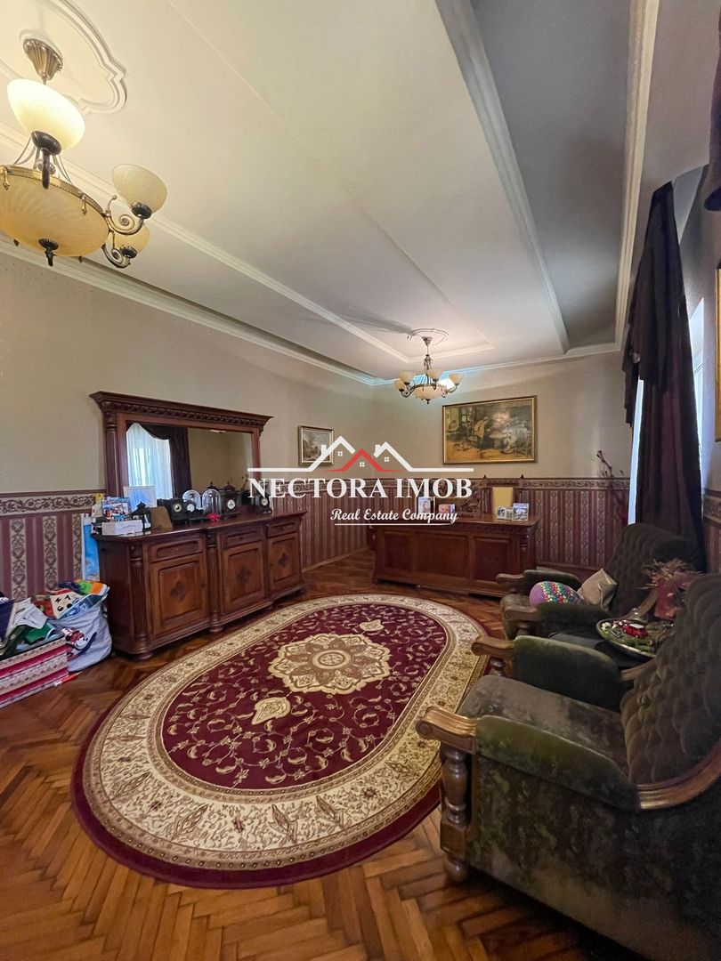 NECTORA IMOB-Casa 4 camere, Str. Constantin Tanase, zona Horea, 200 mp - Poză 2