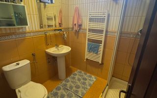 Casa de închiriat 7 camere Sector 4, ideal pentru clinica, gradinita - Poză 30