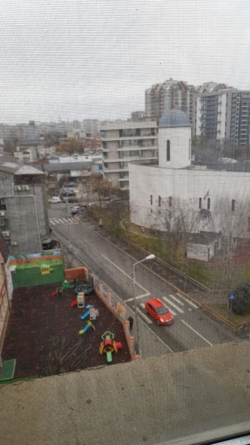 BRASADAS închiriază garsoniera la etajul 6/8 Pta Alba Iulia. - Poză 1