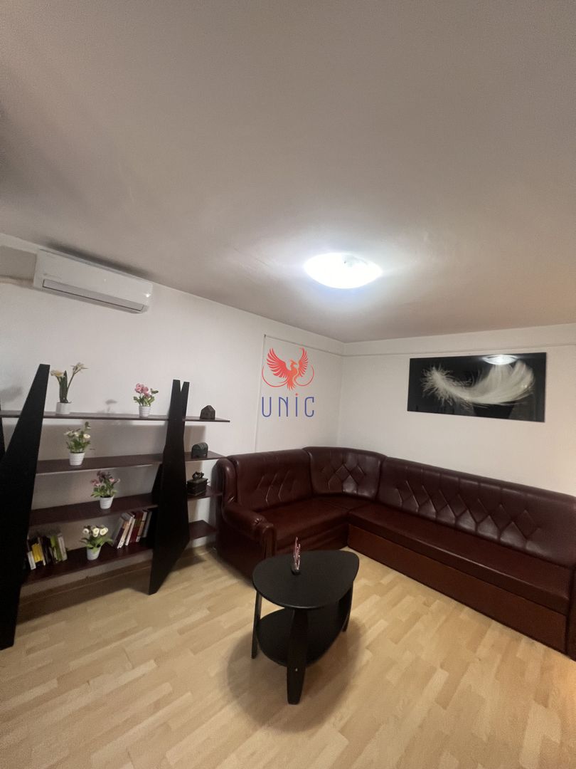 Decomandat, stradal, Calea Bucuresti etaj 1 - Poză 61