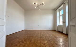 Un apartament spațios cu  2 camere, in , zona Centrala - Take Ionescu - Poză 7