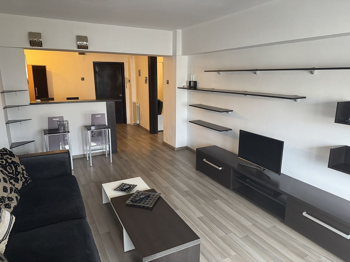 Apartament 2 Camere Decomandat – Vedere Bulevardul Unirii - Poză 6