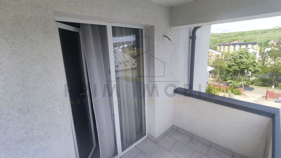 2 Camere Decomandat / Rond Pacurari/ Parcare inclusa - Poză 6