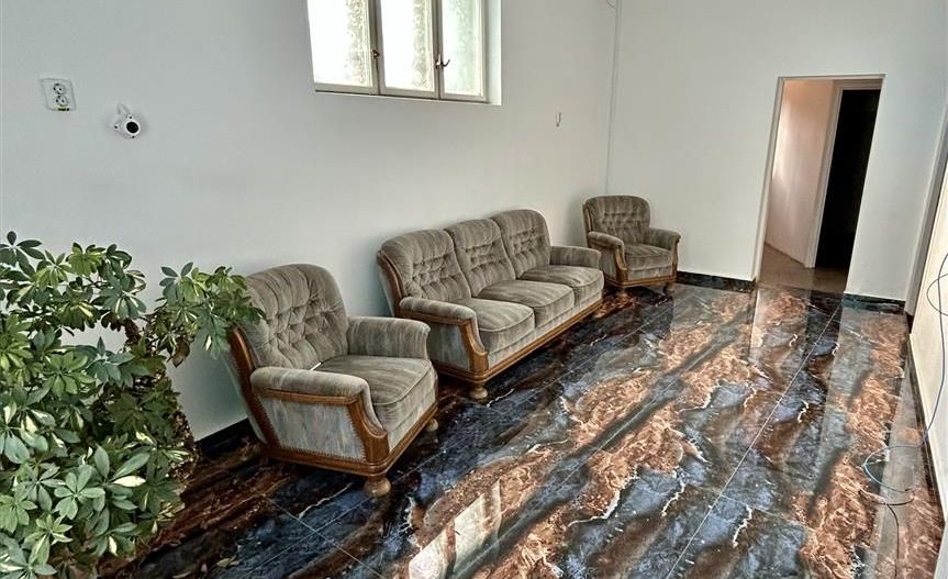 Spatiu Comercial Sacueni - Poză 1