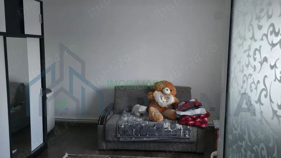 Vând locuință 80 mp și teren 910 mp intravilan în sat Cârniceni, com. Țigănași, jud. Iași - Poză 5