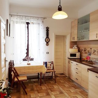 Mihai Precup - TESTAKE & CO !@#$%±`~