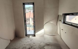 Casa individula, zona Centurii spre Vivo - Poză 8