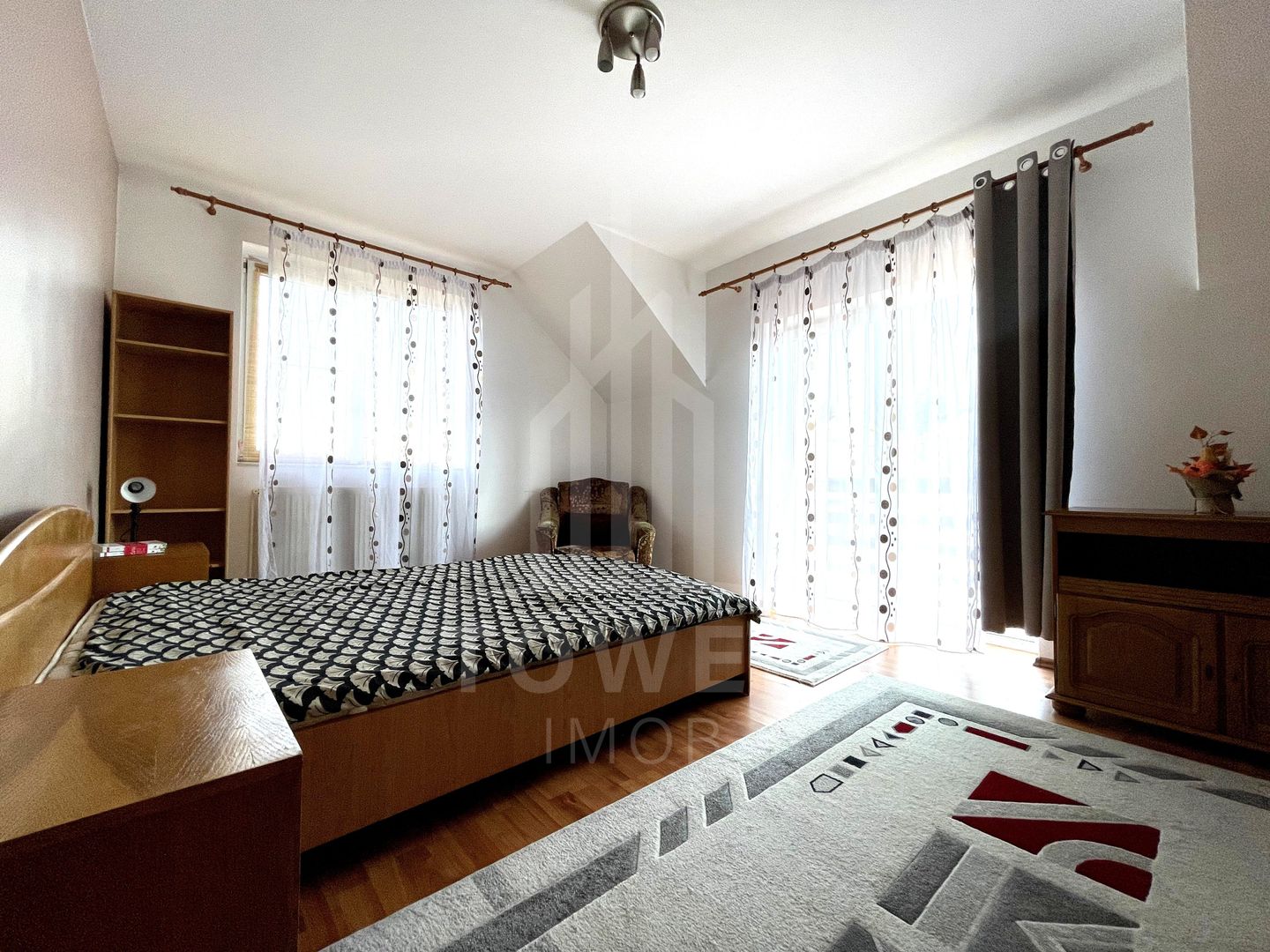 Închiriez apartament 3 camere la vilă – Strand - Poză 7