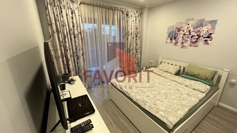 Parcare subterana si supraterana . Etaj 1 cu lift. Pozitie excelenta. - Poză 9