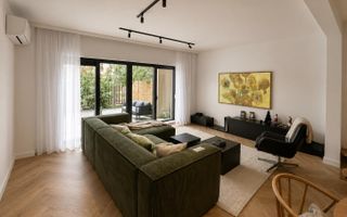 ELEGANT TOWNHOUSE | PRIVATE GARDEN | PANORAMIC TERRACES | - Poză 4