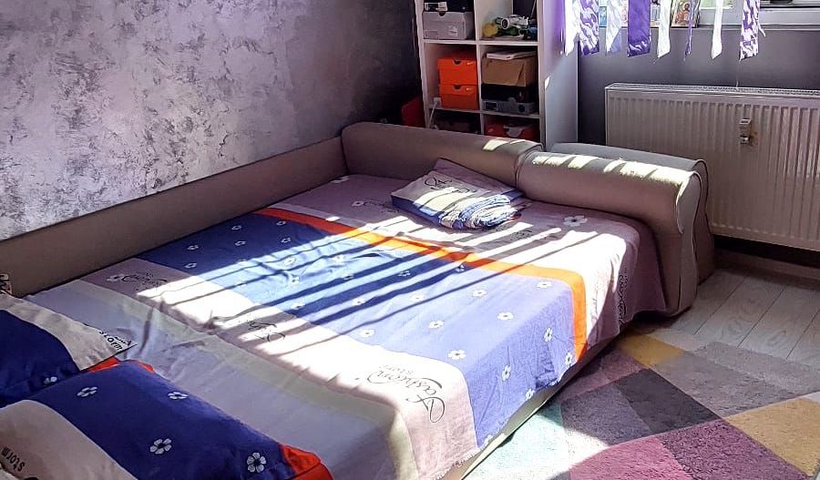 Apartament cochet cu 2 camere - Str.  Soldat Zambila Ionita 3 - Poză 2