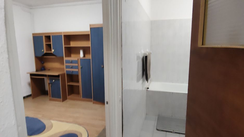 Apartament 3 camere zona Dristor - Rm Sarat - Poză 13