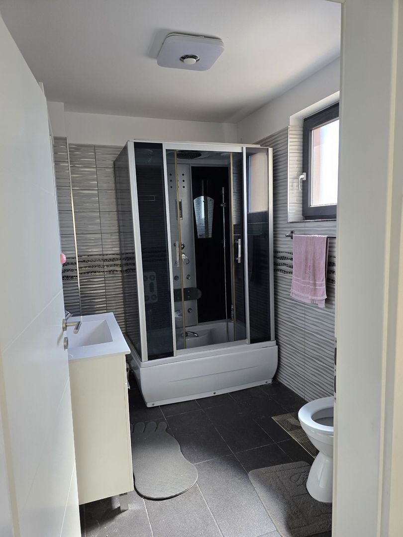 COMISION 0%, Casa Individuala, 6 Camere, 156 Mp, 550 Mp Teren, SACALAZ - Poză 10