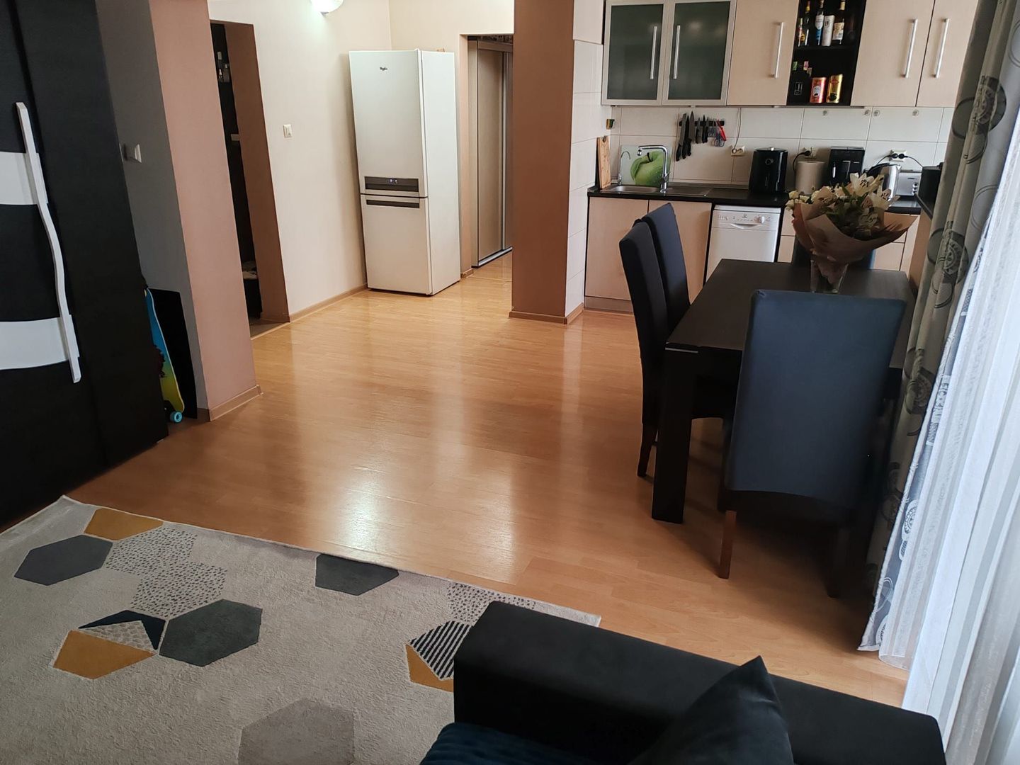 Apartament 4 camere, decomandat,  Micro 20 - COMISION 0% PENTRU CUMPĂRĂTOR! - Poză 3
