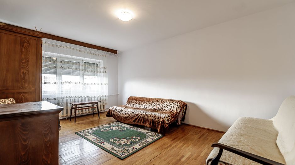 De vânzare apartament 2 camere decomandat lângă malul Mureșului - Poză 3