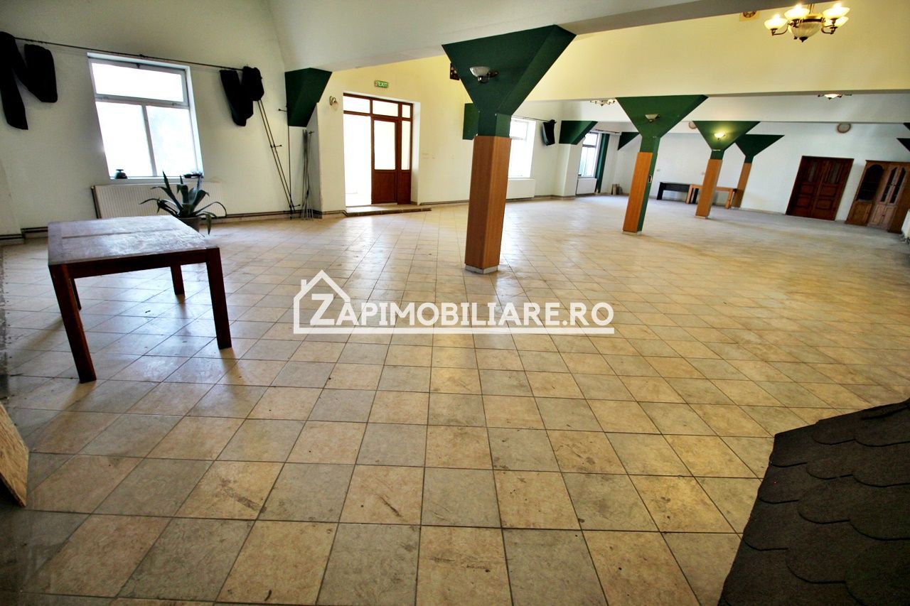 Spatiu Comercial zona Gh.Doja,200 mp utili,2 parcari private - Poză 1