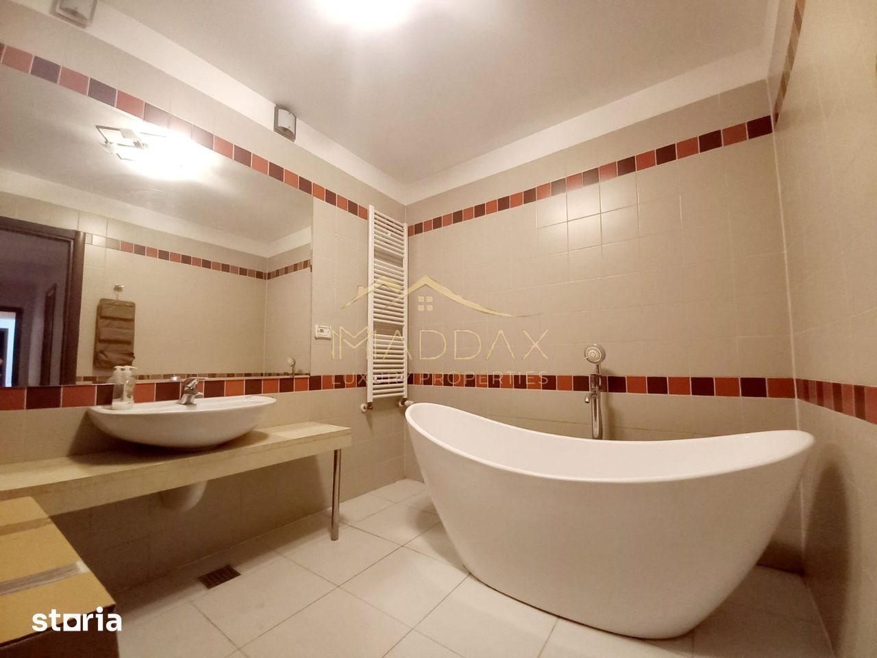 Apartament cu 3 camere *140mp*// 2 locuri de parcare // Nordului - Poză 11