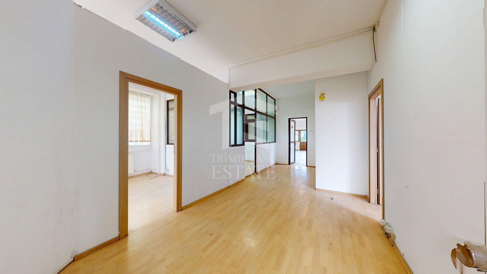 DAMAROAIA | Jiului | Chirie Casa 16 camere | 15 parcari + metrou 900m - Poză 10