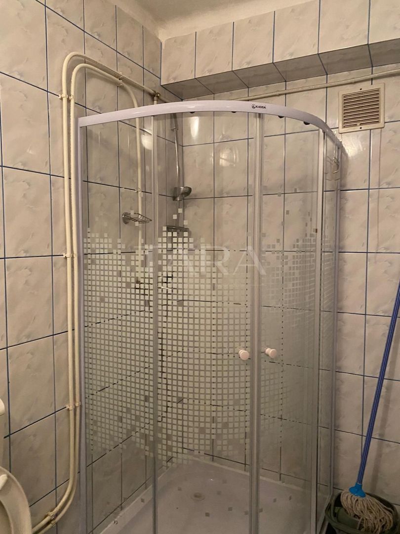 Garsonieră de vânzare, zonă centrală. - Poză 7