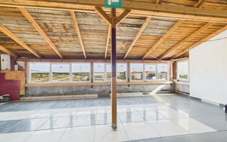 Casă P+E+M în zona Mehala pe arteră principală - Poză 15