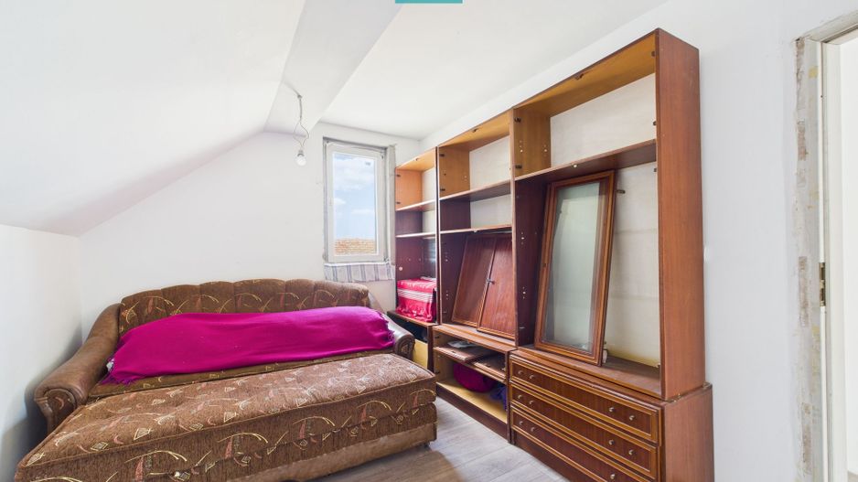 Casă P+E în Dudeștii Noi - Poză 3