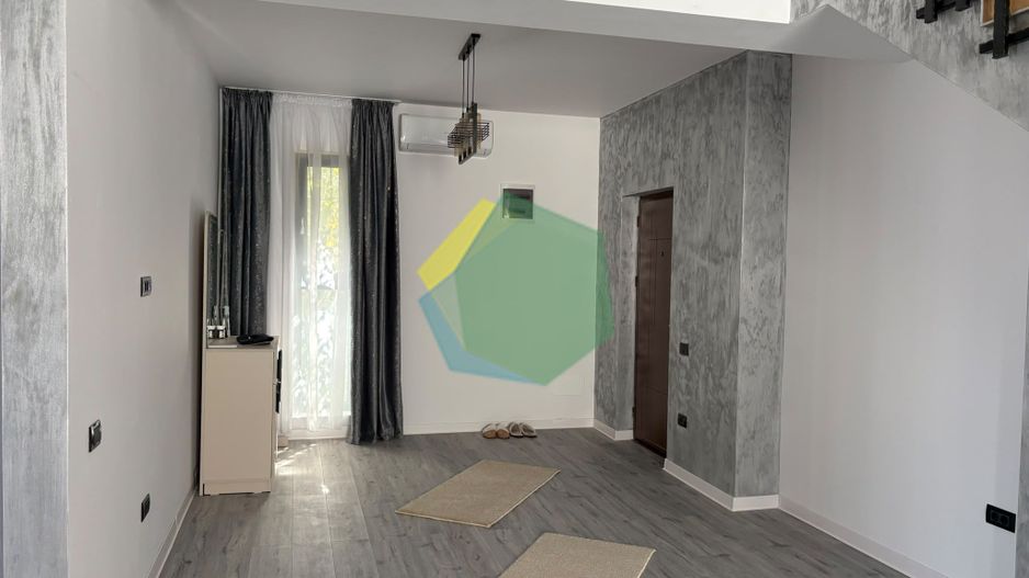 APARTAMENT 3 CAM/OTOPENI P+M - Poză 4
