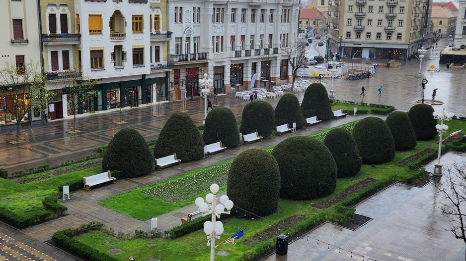 Apartament deosebit cu 3 camere în zona P-ta Victoriei - Poză 18