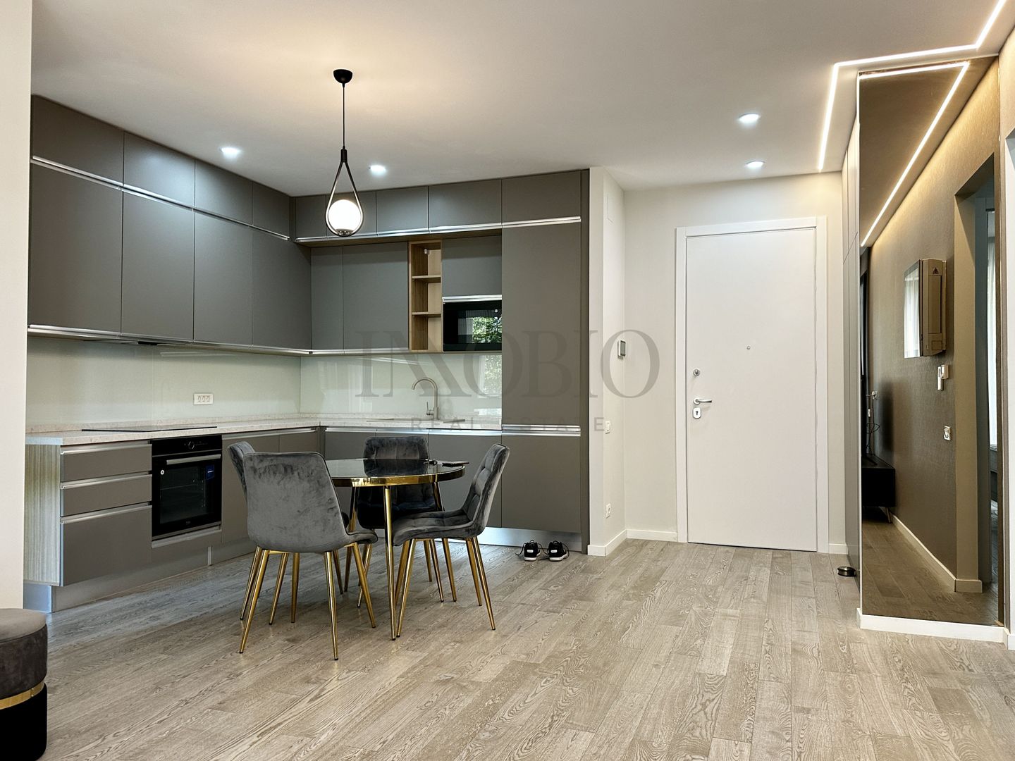 Apartament 2 Camere | Win Herastrau | Loc de Parcare - Poză 1