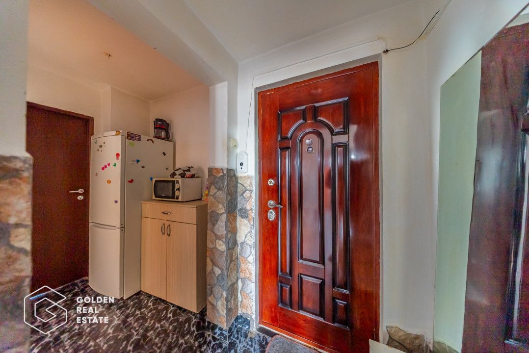 Apartament 3 camere, 6/10, cu centrala proprie, zona Fortuna - Poză 16