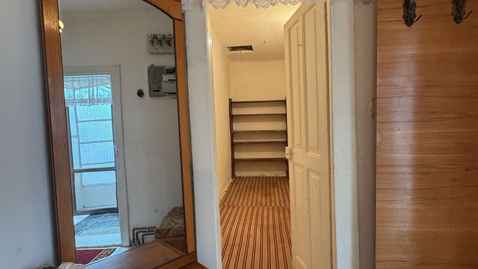 De vânzare Casă în Grădiște, curte + grădină proprie generoasă Arad - Poză 28