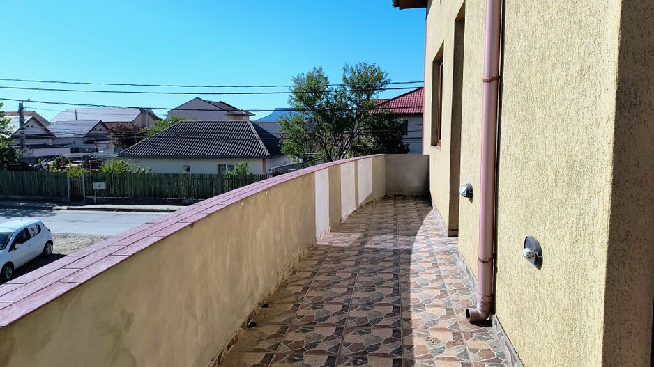 Năvodari | Casă spațioasă cu teren mare - Poză 28