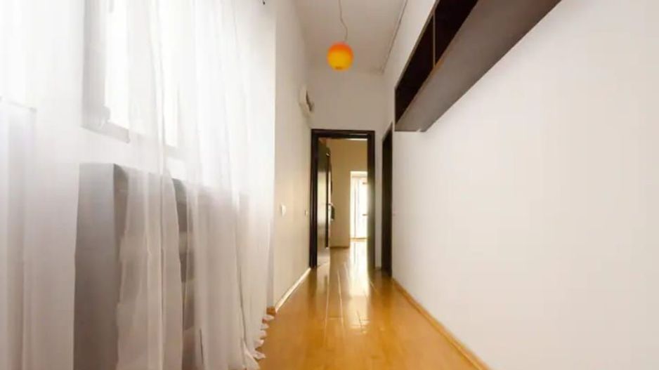 Ag BRASADAS închiriază ap 2 cam etaj 1/2 zona ULTRACENTRALA. - Poză 11