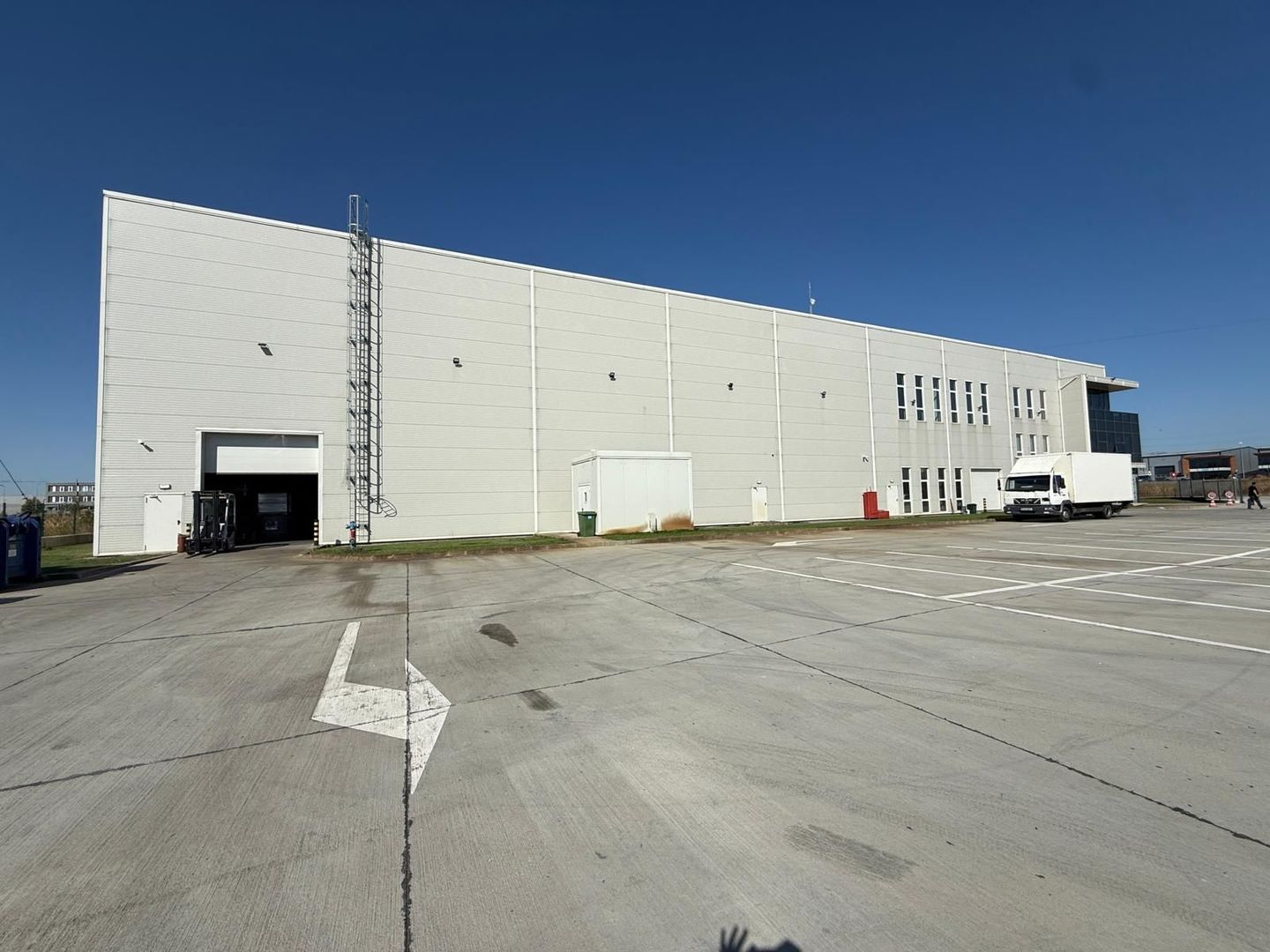 Spațiu industrial 1.700 mp de închiriat, Pallady, H 12 m, curte 2000 m - Poză 4