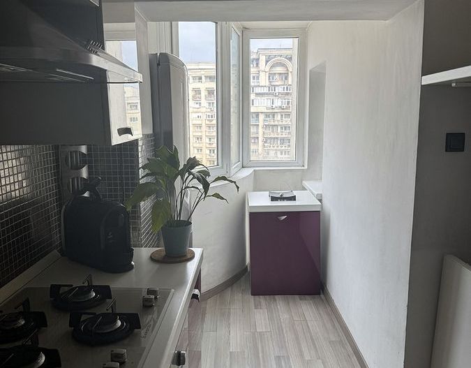 Apartament 2 Camere Decomandat – Vedere Bulevardul Unirii - Poză 13