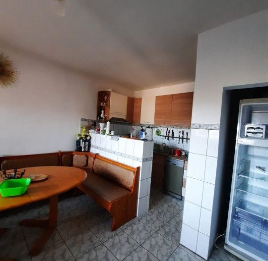 Casa P+E+M, 7 camere, teren 1000 mp, an 2000, Campina, Prahova - Poză 10