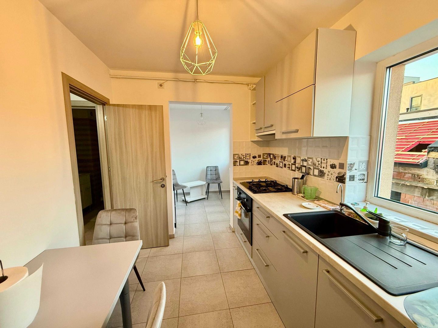 Apartament 2 camere de închiriat Centrală proprie Parcare inclusă Metalurgiei - Poză 4