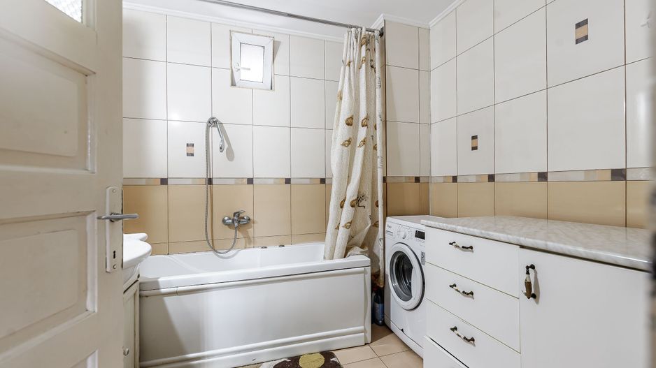 Casa si Cabinet medical in cartierul Functionarilor - Poză 7