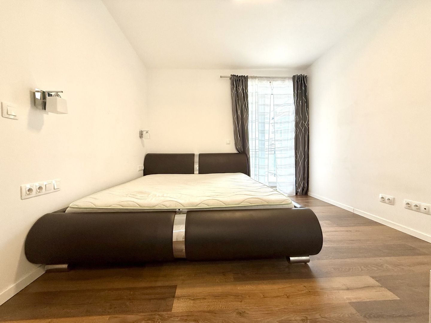 Apartament 3 camere, zona Lipovei, lângă pădure - Poză 12