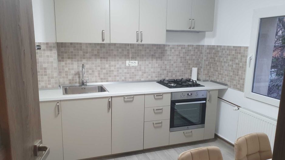 Închiriere garsonieră Piața Alba Iulia Decebal - Poză 2