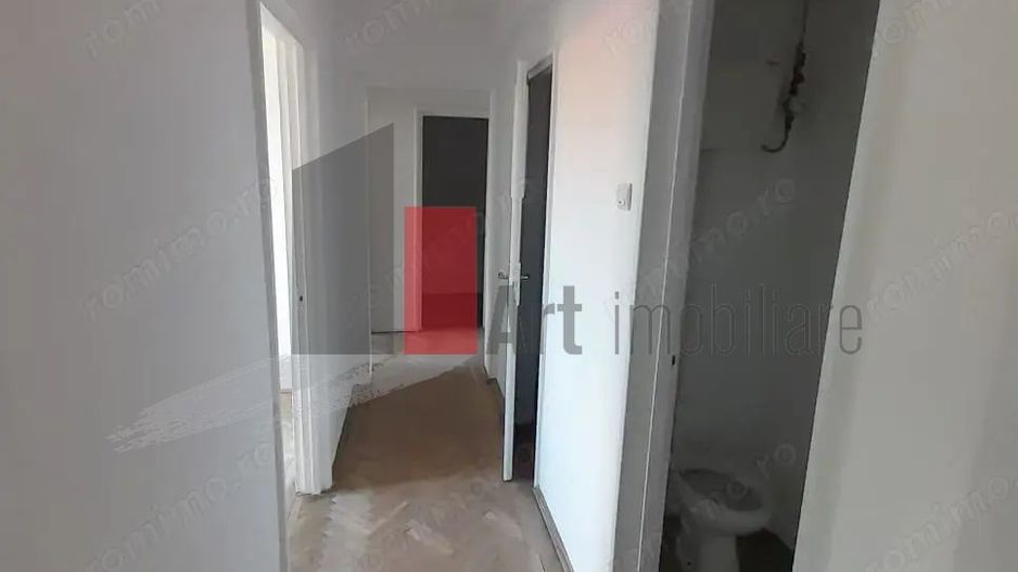Apartament 4 camere Titan - Poză 2