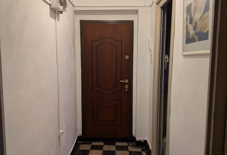 Apartament în bloc tip vilă balcon si beci– Astra, Brașov | Etaj 2/2 - Poză 3