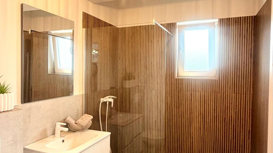 Apartament modern 3 camere I Zona Terra I Floresti - Poză 7