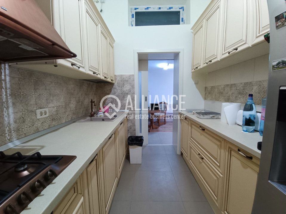 CENTRU SALA SPORTURILOR(COD03)- Casa interbelica si curte generoasa ! - Poză 16