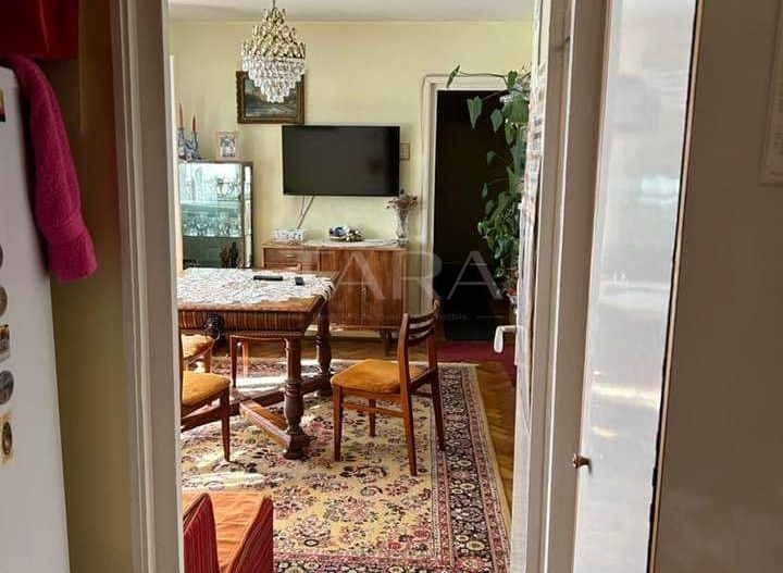 Apartament 3 camere semidecomandat în Gheorgheni - Poză 1