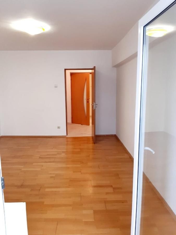 Apartament trei camere nemobilat, Piata Muncii - Poză 5