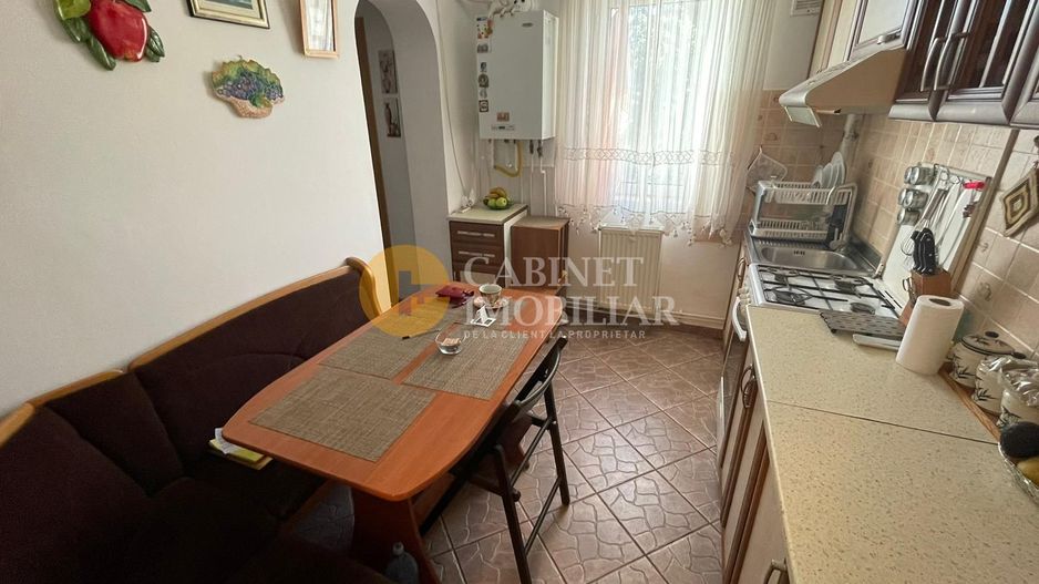 IULIUS MALL - 2 CAMERE DECOMANDAT - BLOC DIN 1978 - MOBILAT SI UTILAT - Poză 1