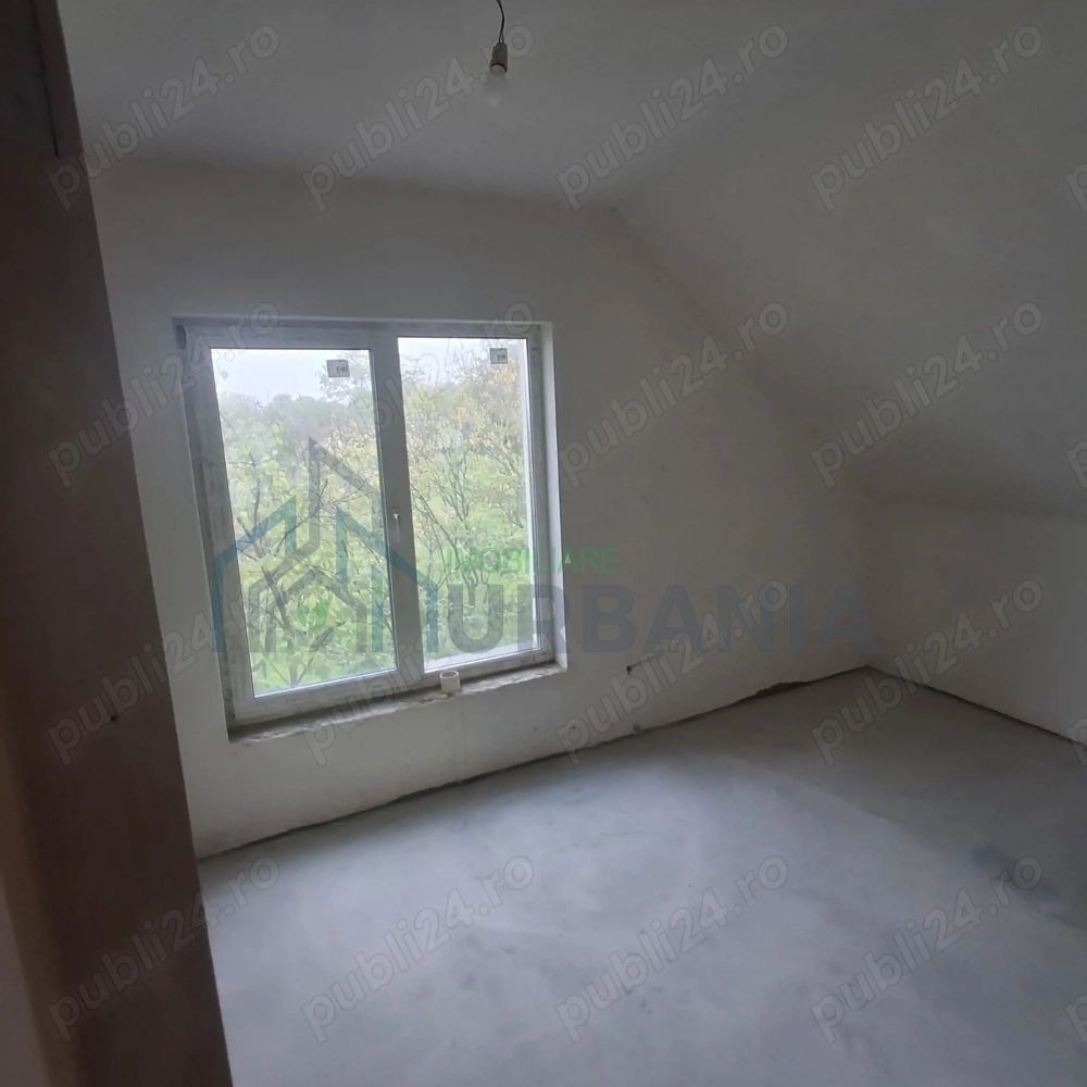 Vând casă P+M (2020) cu teren 2.860 m, Țigănași stradă principală - Poză 9