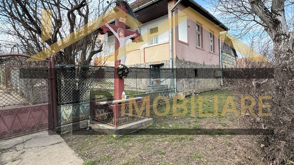 Casa individuala, 1192 mp teren, Zona Voiniceni - Poză 4