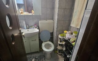 Apartament cu 3 camere zona Centru/Bazar ~ etaj 3 ~ cu imbunatatiri - Poză 7