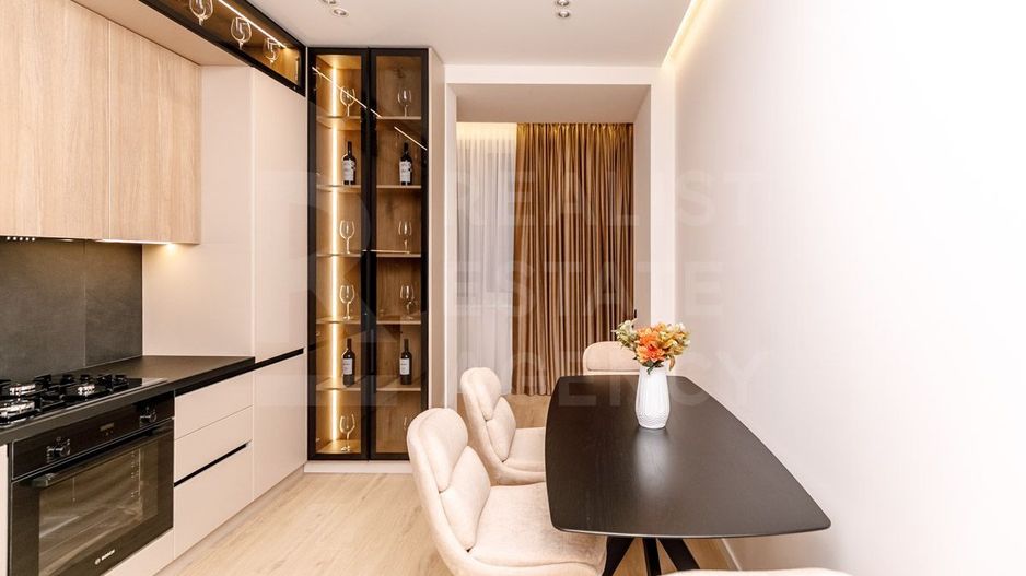 Vânzare, apartament, 2 camere, strada Vasile Lupu, Buiucani - Poză 2